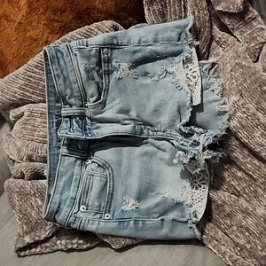 American eagle high rise shortie lace pocket